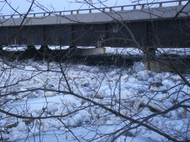 Ice flow up against Highway 10 bridge north of Little Falls, MN, March 17, 2010. Ice flow up against Highway 10 bridge north of Little Falls, MN, March 17, 2010.