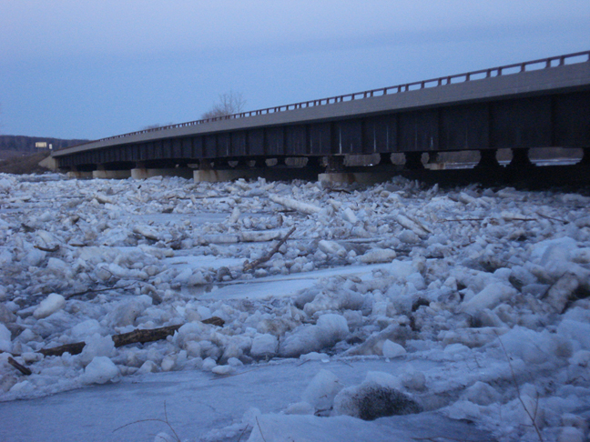 Ice flow up against Highway 10 bridge north of Little Falls, MN, March 17, 2010. Ice flow up against Highway 10 bridge north of Little Falls, MN, March 17, 2010.