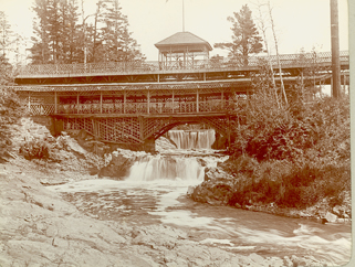 Lester Park Bridge - Duluth, Minnesota. Circa 1910