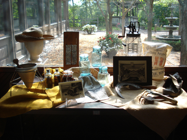 http://www.morrisoncountyhistory.org/museumpics/buildex20.jpg Ta da! The finished exhibit!
