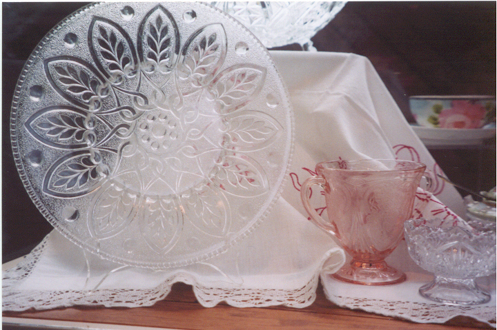http://www.morrisoncountyhistory.org/museumpics/depglass.jpg A sample of Depression Glass pieces in the Morrison County Historical Society collections. This photo was taken of a past display at the Weyerhaeuser Museum, copyright 2003, Morrison County Historical Society.